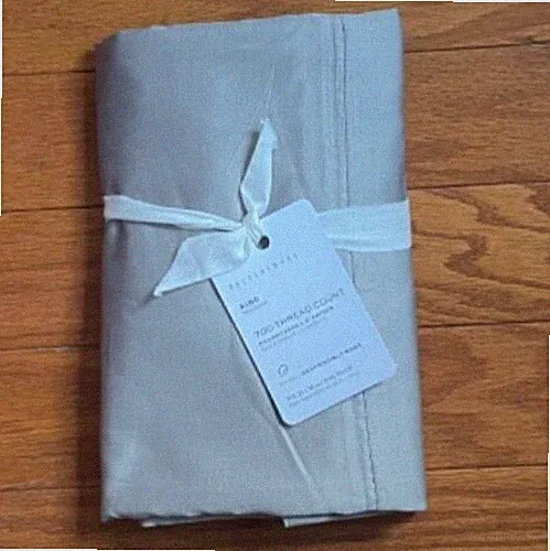 NEW $57 POTTERY BARN 700-Thread Count Satin Pillowcases 2pc Set KING Shams Grey